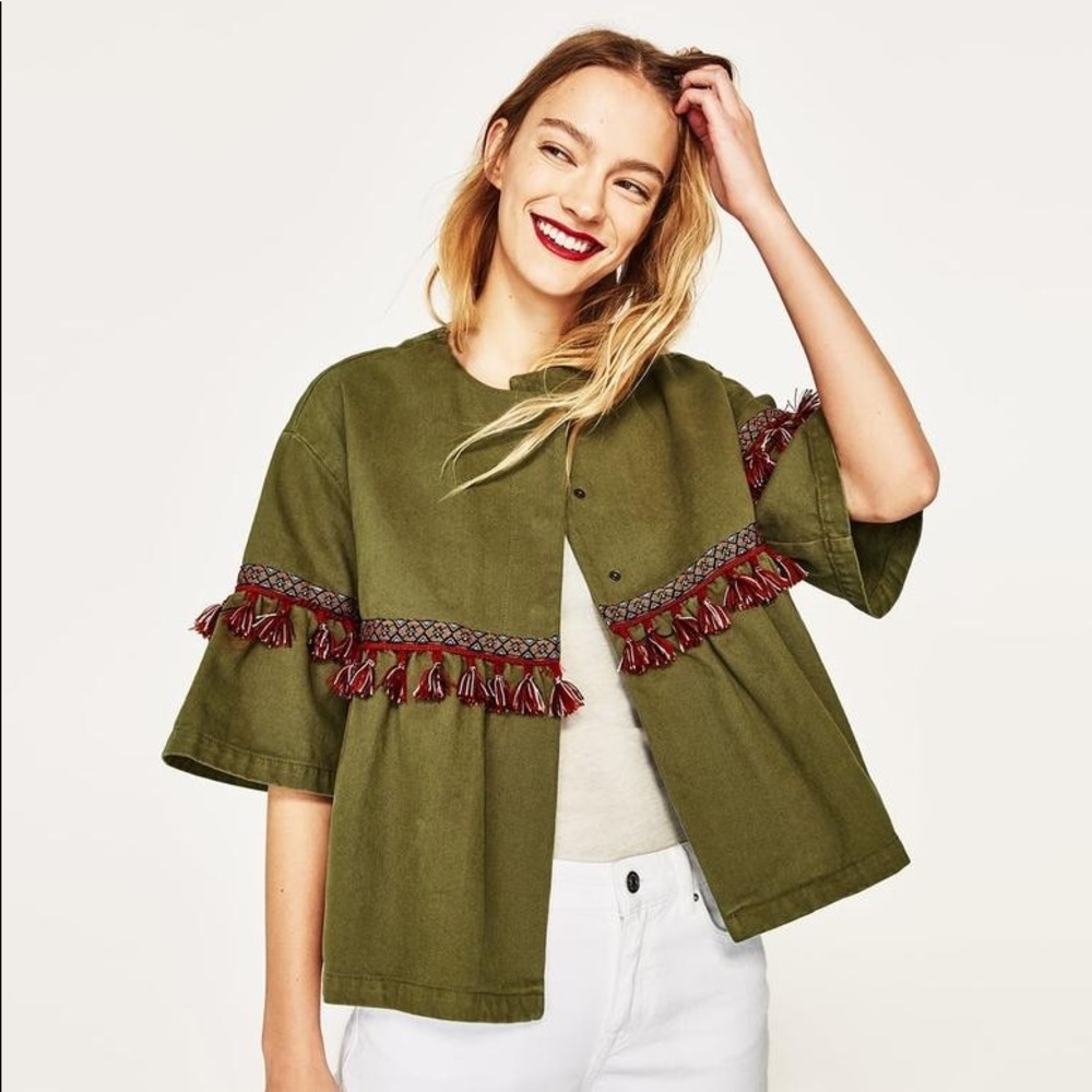 🌼 Zara khaki tassel jacket 🌼